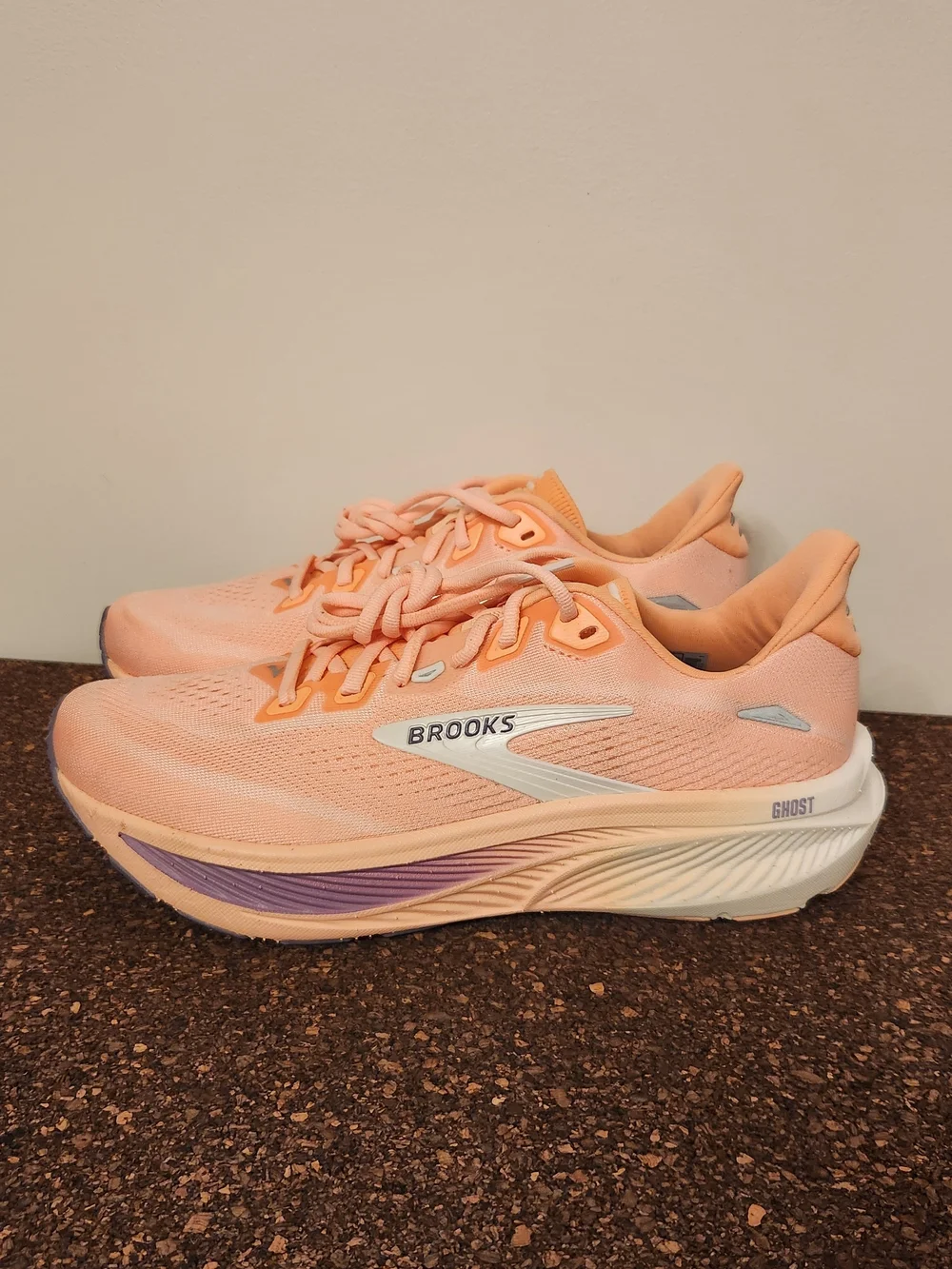 Brooks Ghost 18 Running Shoes Womens Size 9